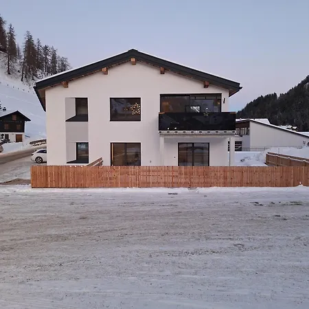 Chalet10 Homestay szállás Samnaun